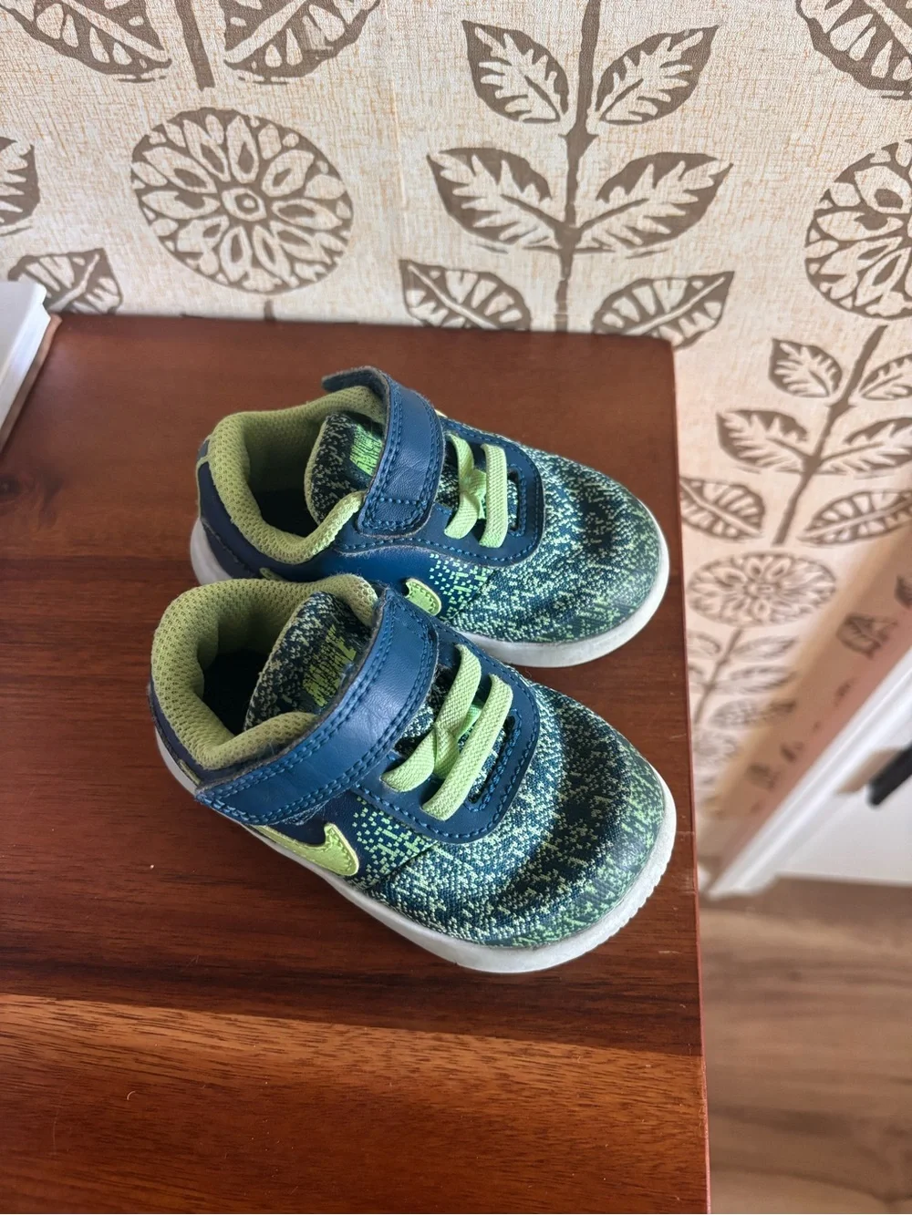 Kids Athletic Sneakers in Navy and Lime Green